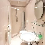 Dimora Alighieri - Centro Apartmán *