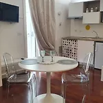 Dimora Alighieri - Centro Apartmán