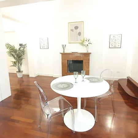 Dimora Alighieri - Centro * 巴里