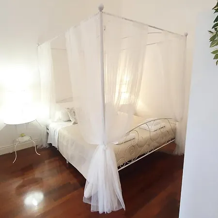 Dimora Alighieri - Centro Apartment Bari